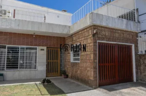 Casa de 3 Dormitorios en Buceo