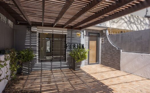 Casa con Garaje en Buceo